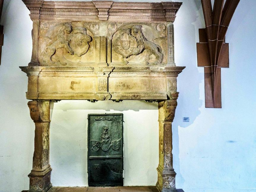Foto: Ralf Kuhlen Schloss Heidelberg, Kamin